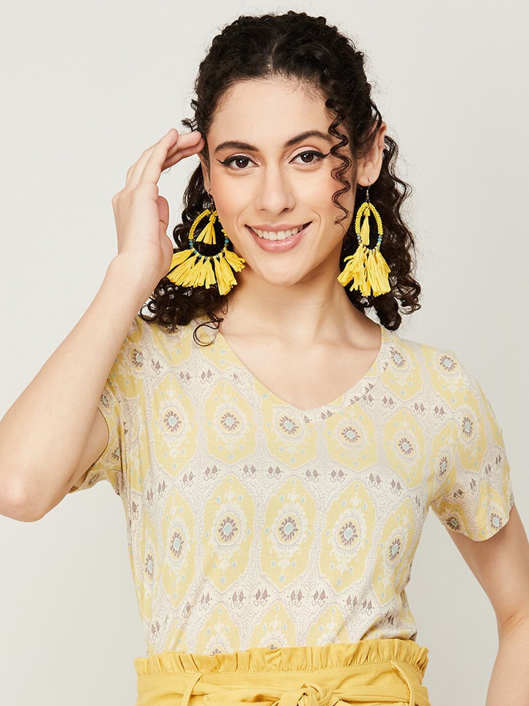

Colour Me by Melange Ethnic Printed V-Neck T-Shirt, Off white