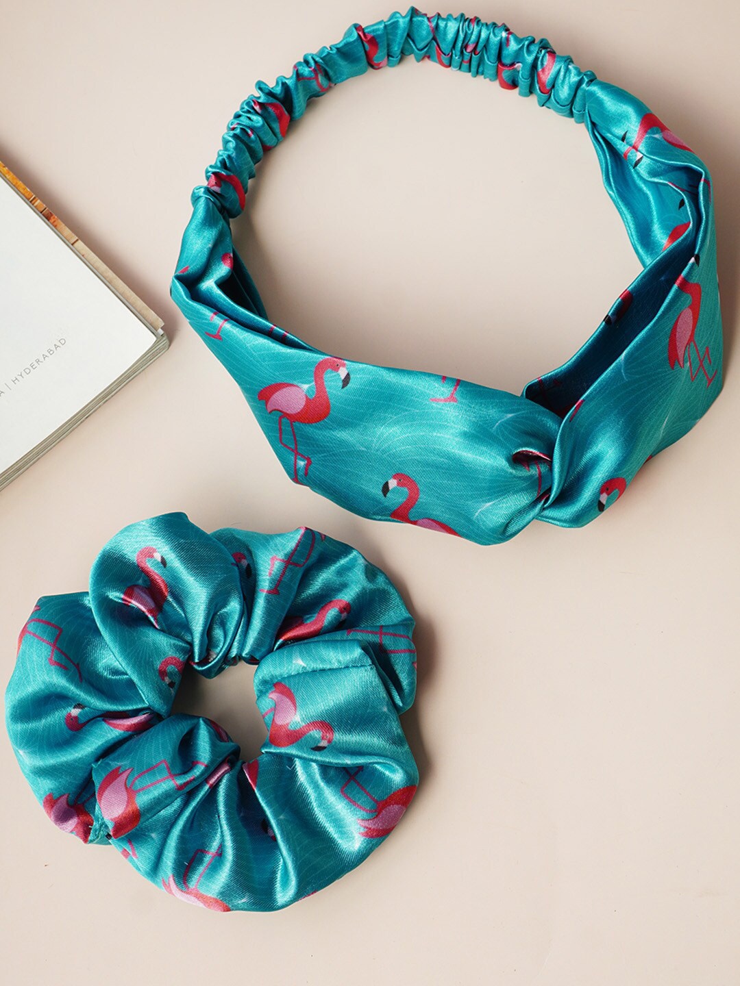 

Ferosh Set of 2 Conversational Printed Hair Accessory Set, Green