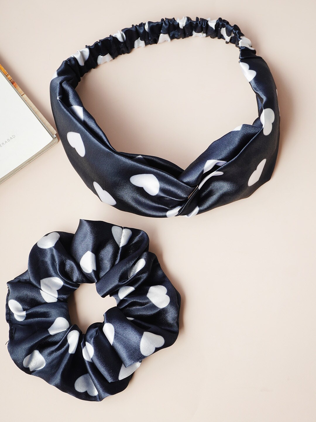 

Ferosh Women Set Of 2 Polka Dots Printed Hair Accessory Set, Black