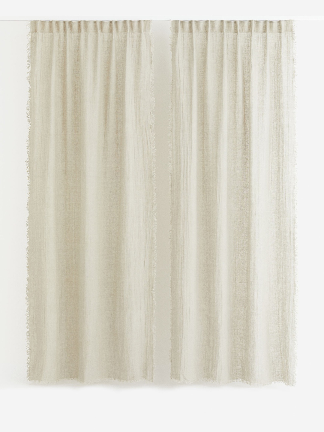 

H&M Green 2-Pack Linen Curtain Lengths