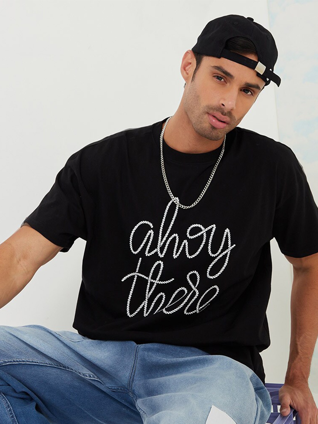 

Styli Black Typography Printed Cotton T-shirt