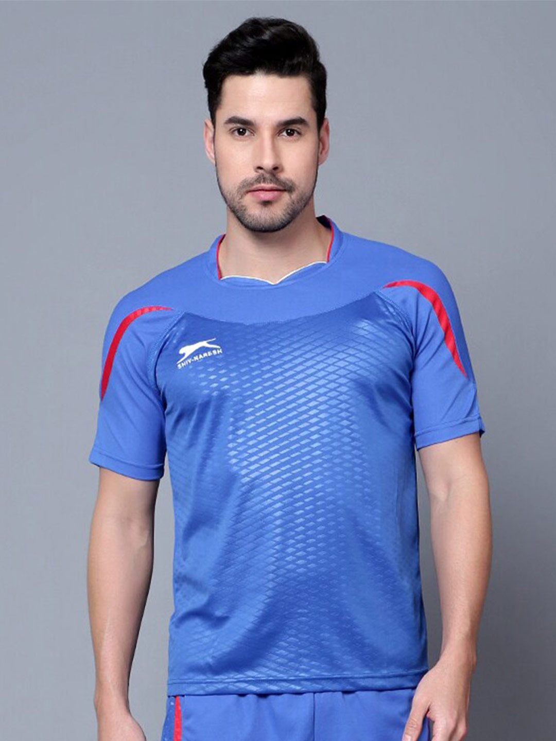 

Shiv Naresh Graphic Printed Football T-shirt, Blue