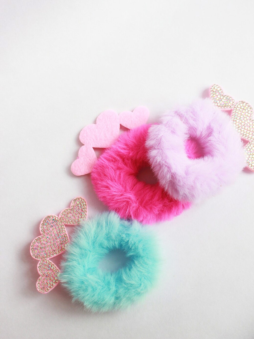 

Choko Girls Set of 3 Fur Ponytail Holders, Pink
