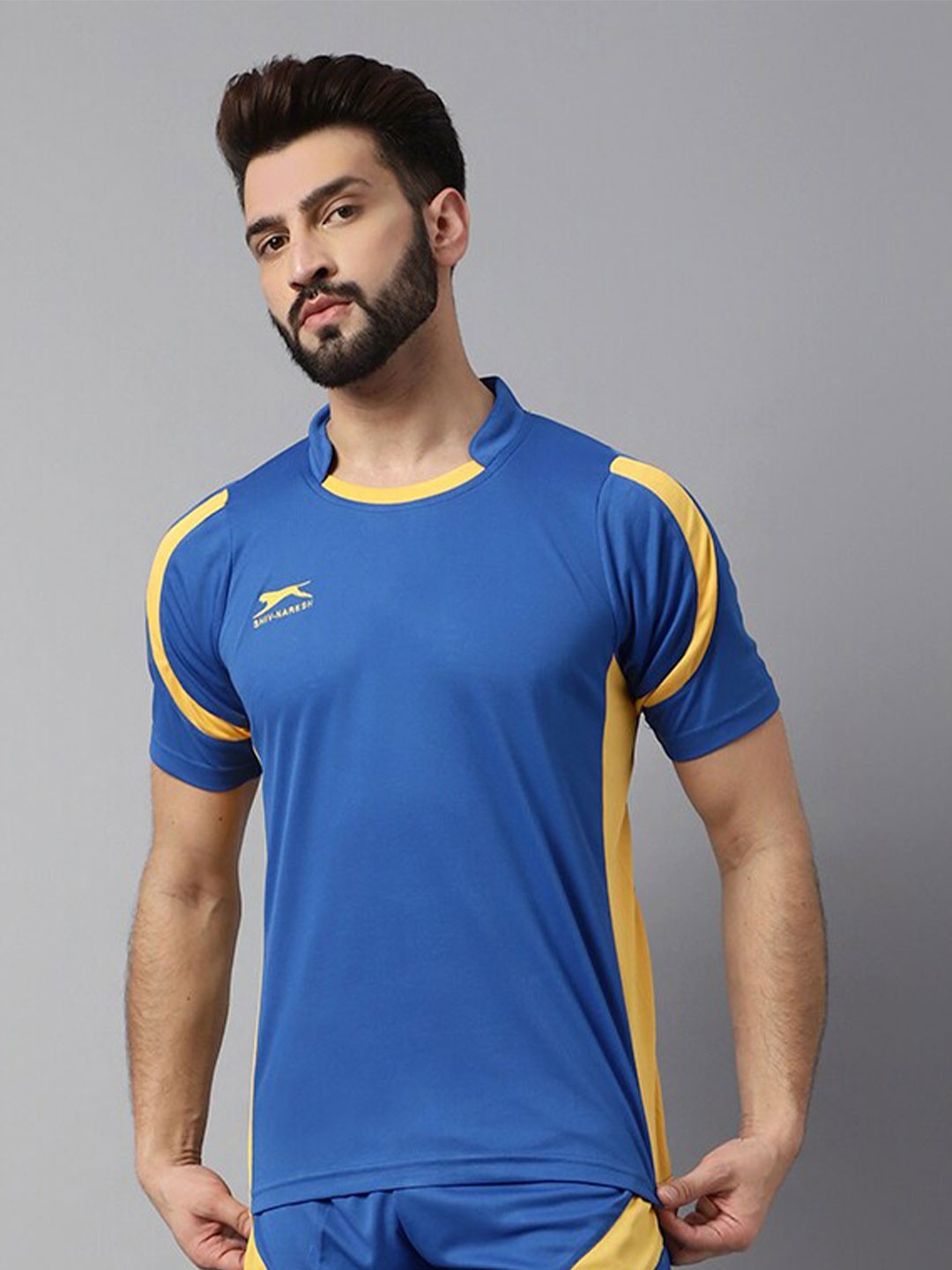 

Shiv Naresh Round Neck Football T-shirt, Blue