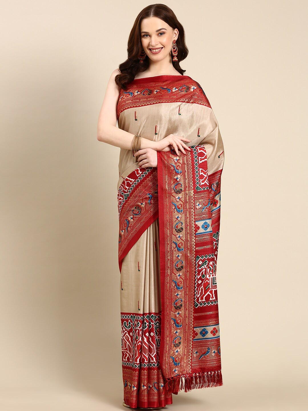 

Anouk Ethnic Motifs Printed Zari Patola Saree, Cream