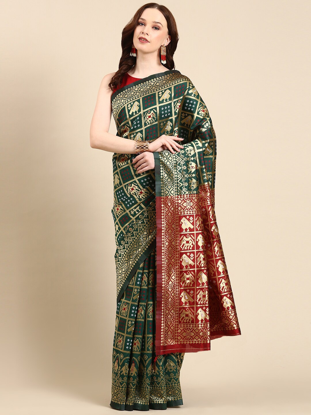 

Anouk Ethnic Motif Printed Patola Saree, Green