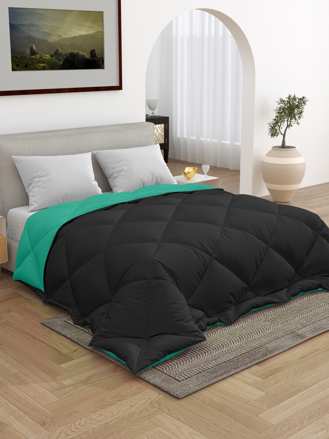 

RAASO Black & Mint Green Cotton AC Room 200 GSM King Size Reversible Comforter with Bag