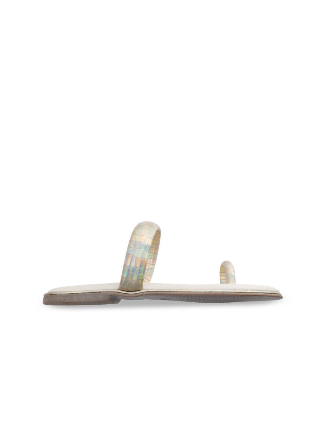 

Angeline Women Slip On One Toe Flats, Off white