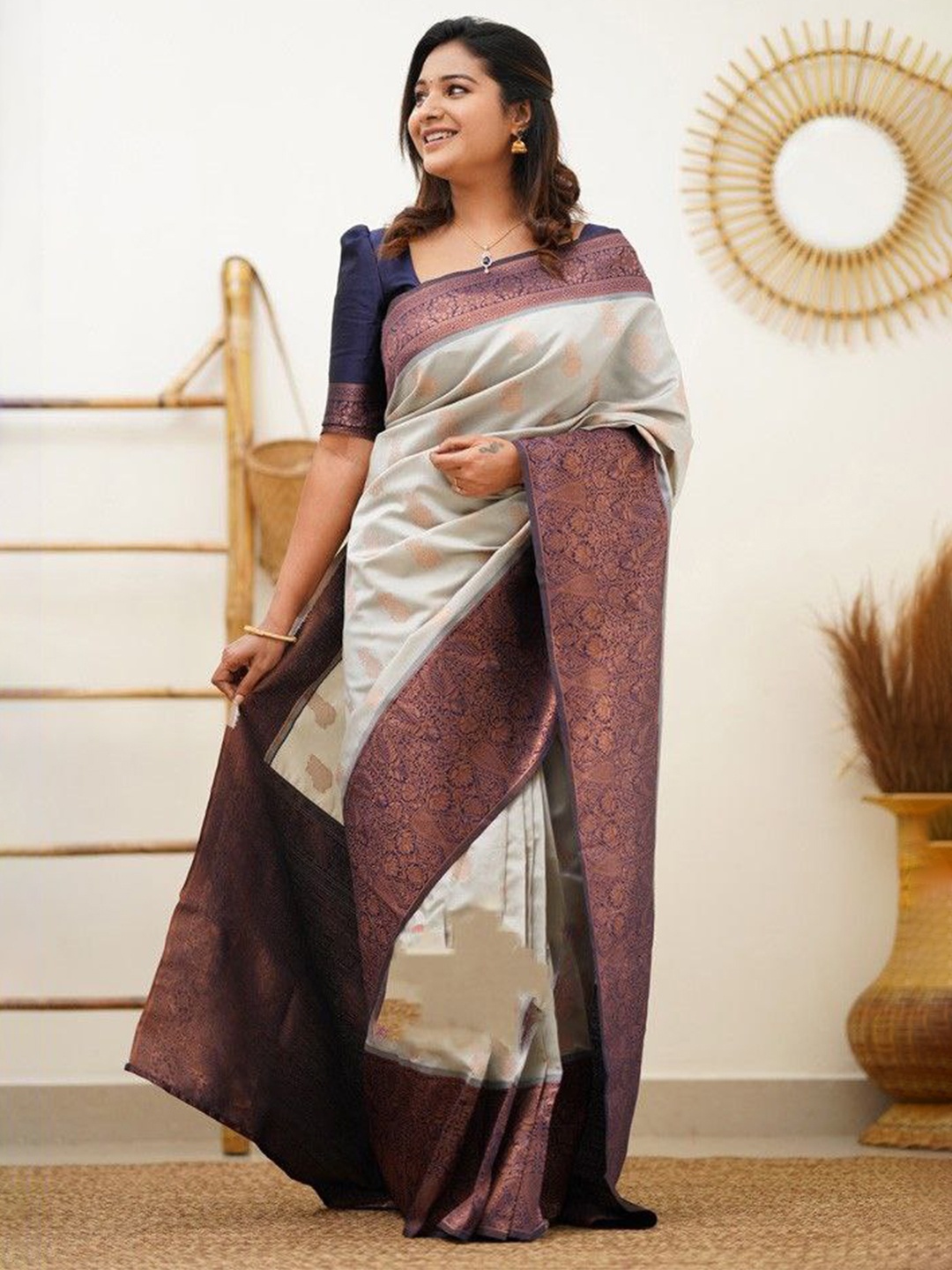 

Anjaneya Sarees Ethnic Motifs Woven Design Zari Banarasi Saree, Grey