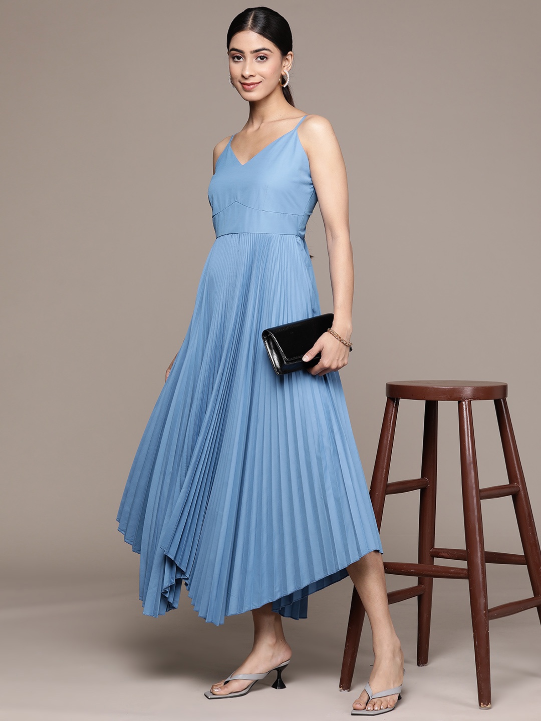 

Label Ritu Kumar Accordion Pleated A-Line Midi Dress, Blue