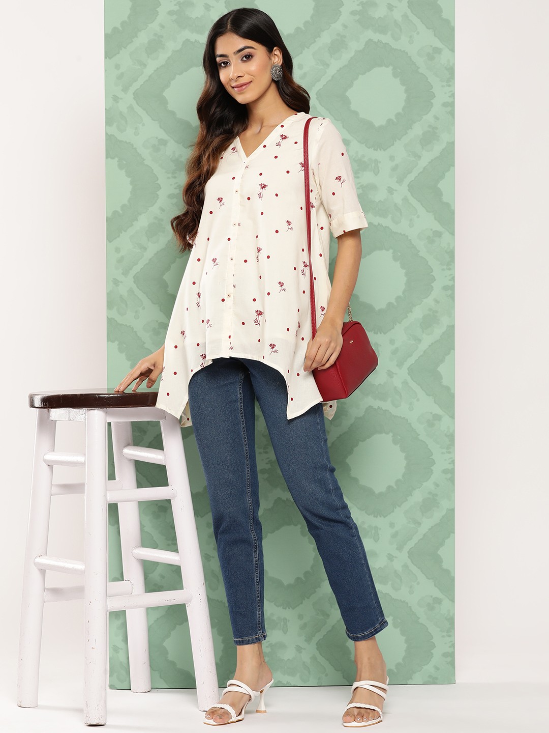 

Janasya Floral Print Cotton Longline Top, Off white