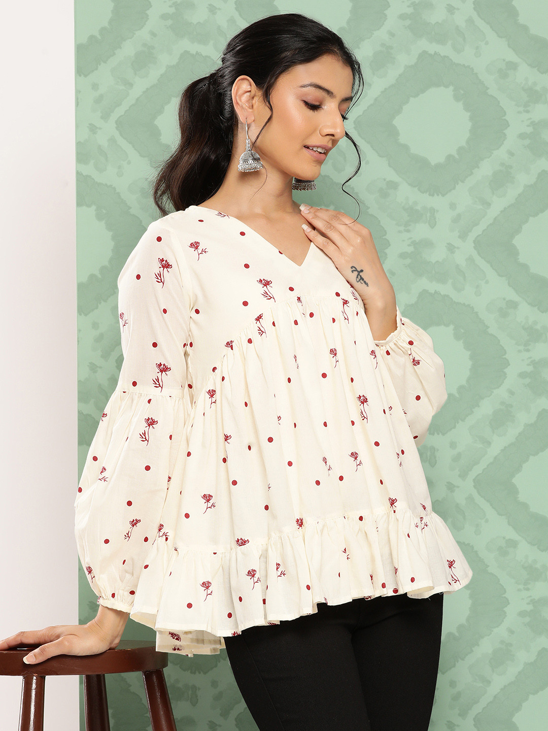 

Janasya Floral Print Bishop Sleeves Cotton Longline Top, Off white