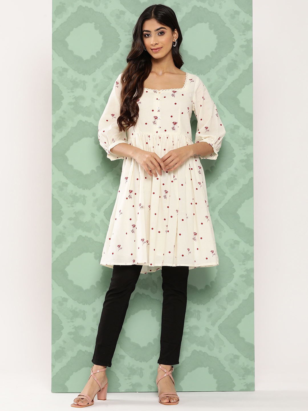 

Janasya Square Neck Printed Tunic, Off white