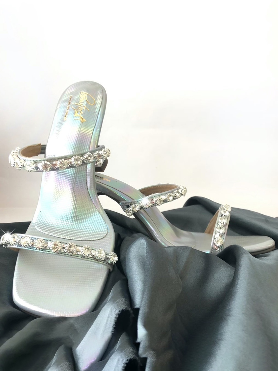 

Bowtoes Embellished Open Toe Block Heels, Silver