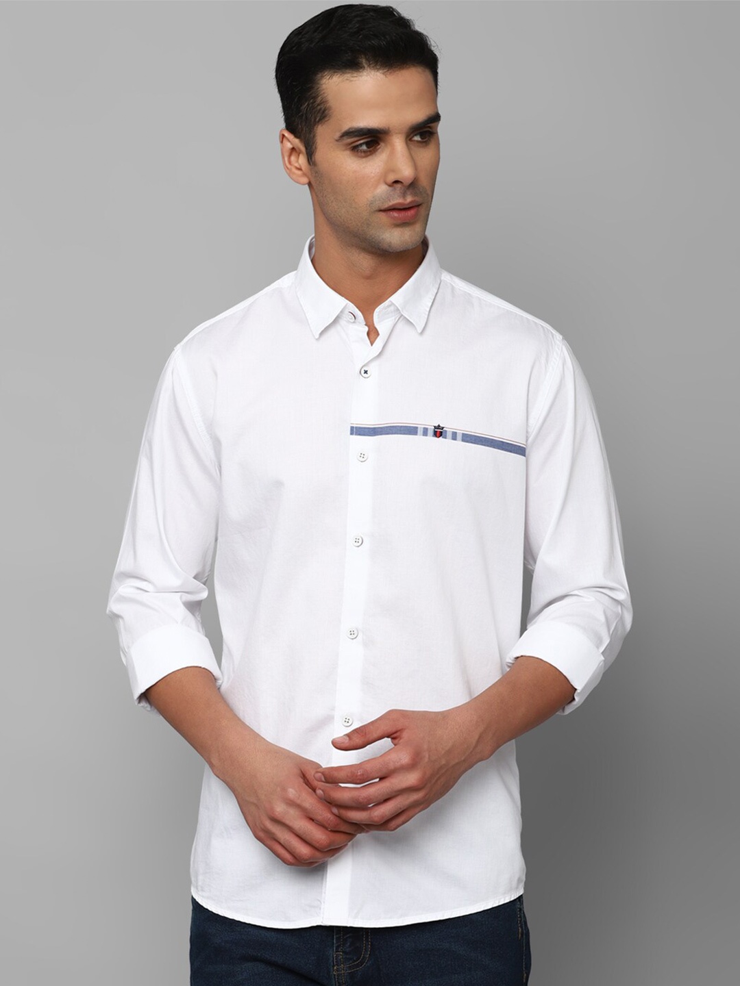 

Louis Philippe Sport Spread Collar Pure Cotton Slim Fit Casual Shirt, White