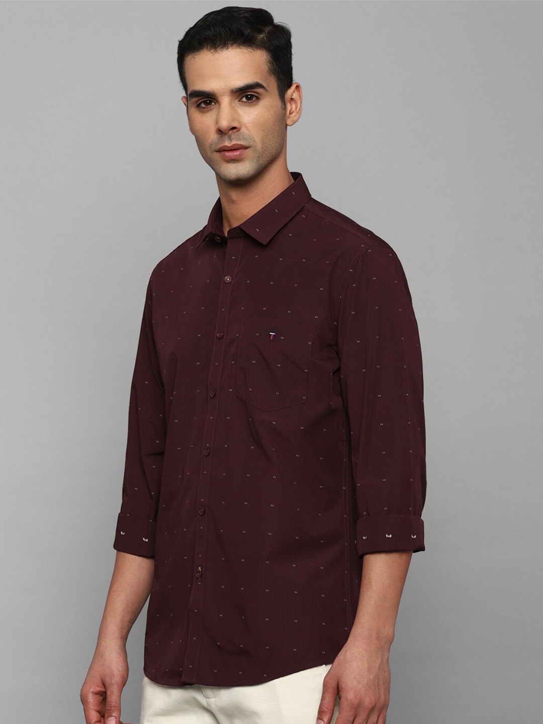 

Louis Philippe Sport Micro Disty Printed Spread Collar Slim Fit Casual Shirt, Brown