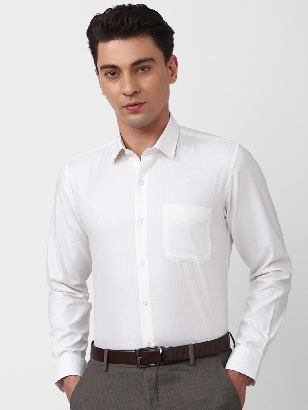 

Peter England Spread Collar Pure Cotton Slim Fit Formal Shirt, White