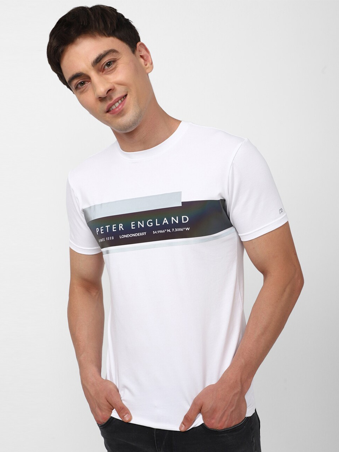 

Peter England Casuals Typography Printed Slim Fit T-shirt, White