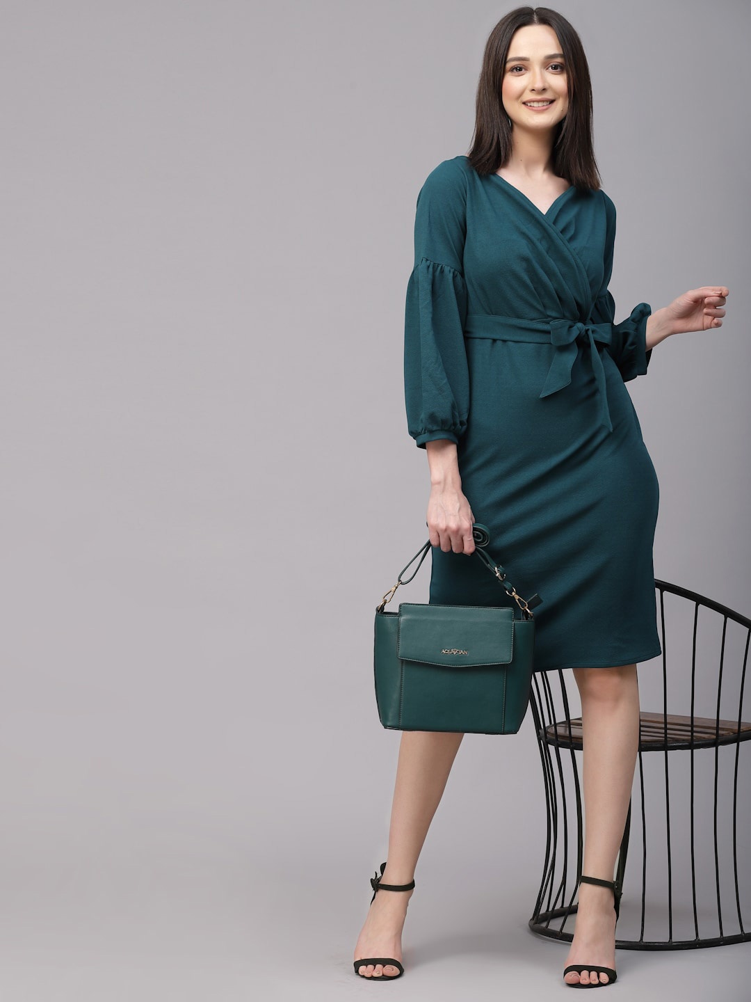 

Style Quotient V-Neck Puff Sleeve Midi Dress With Belt, Teal