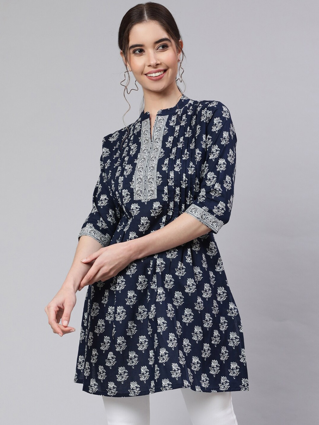 

Nayo Floral Printed Mandarin Collar Cotton Tunic, Navy blue