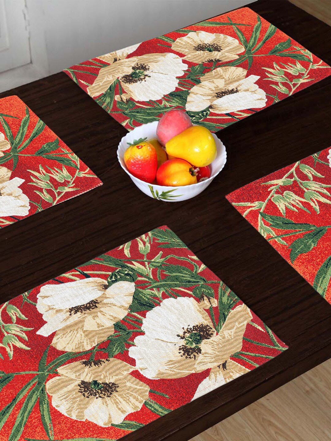 

AVI Living Red 4-Pieces Textured Table Placemats