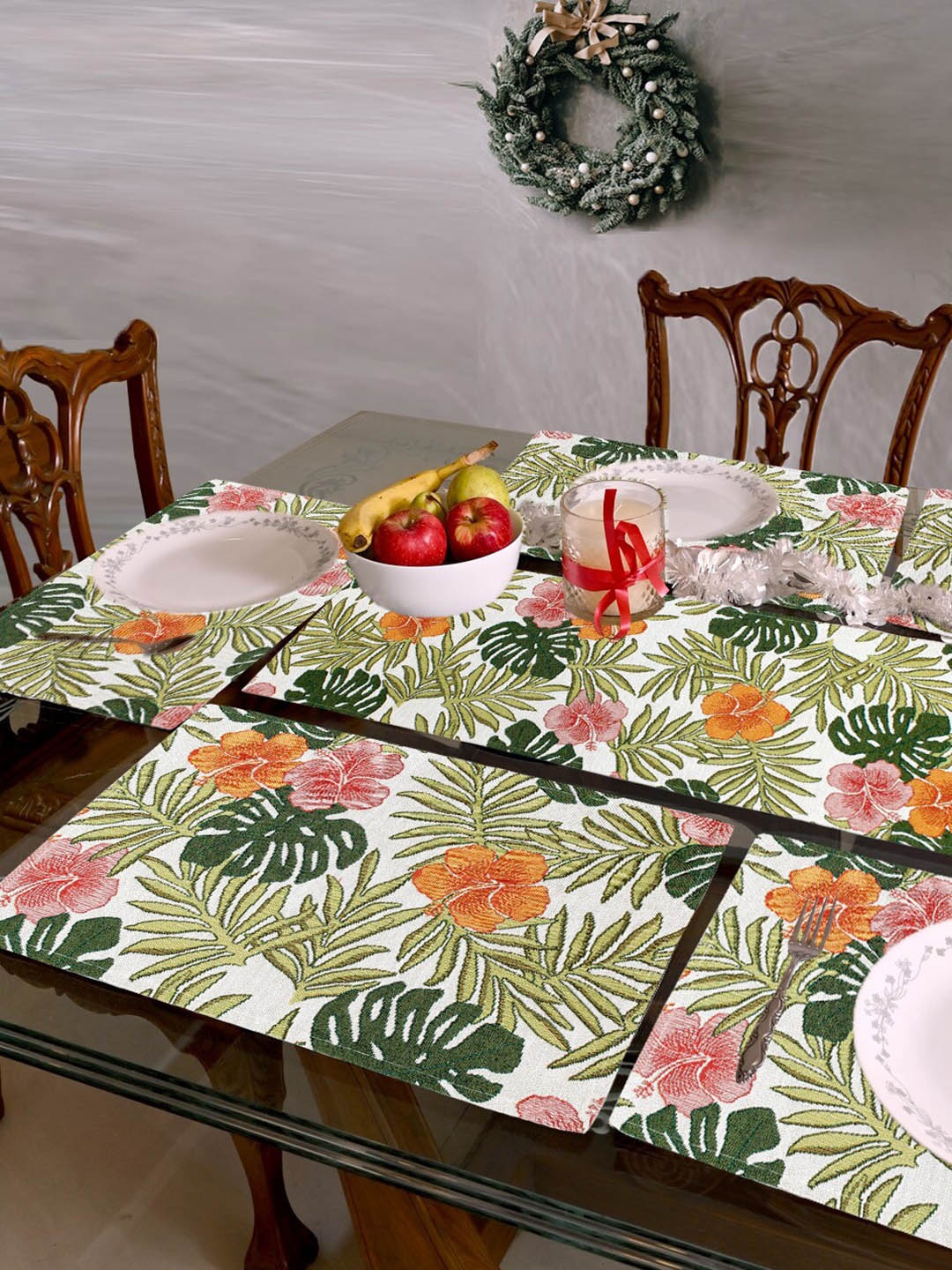 

AVI Living Beige & Green 8-Pieces Textured Table Placemats With 1-Piece Runner