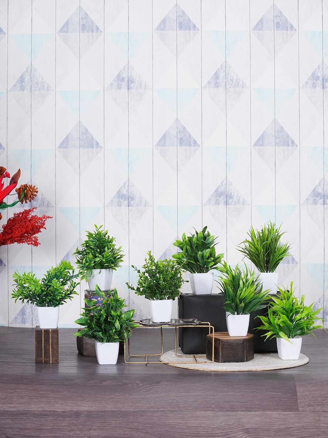 

Dekorly Green & White 8 Pieces Bonsai Artificial Plant With Pots