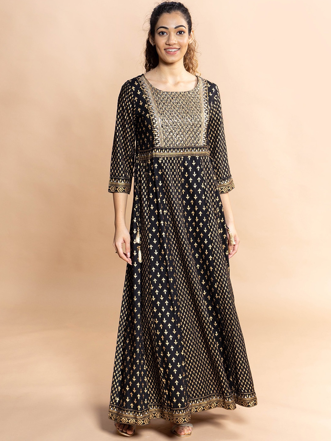 

Rmya Ethnic Motifs Printed Sequinned Anarkali Kurta, Black