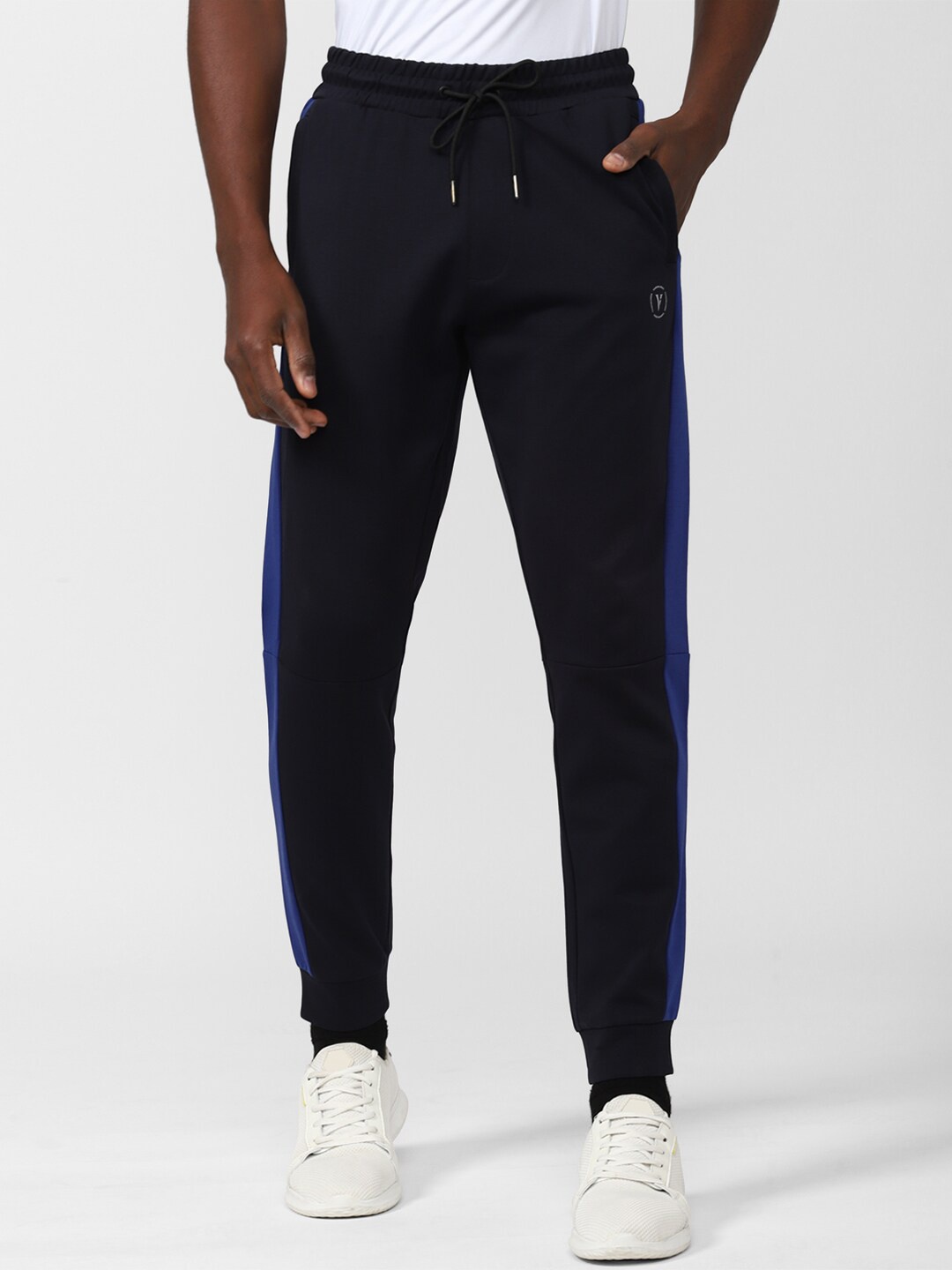 

Van Heusen Flex Men Slim-Fit Sports Jogger, Navy blue