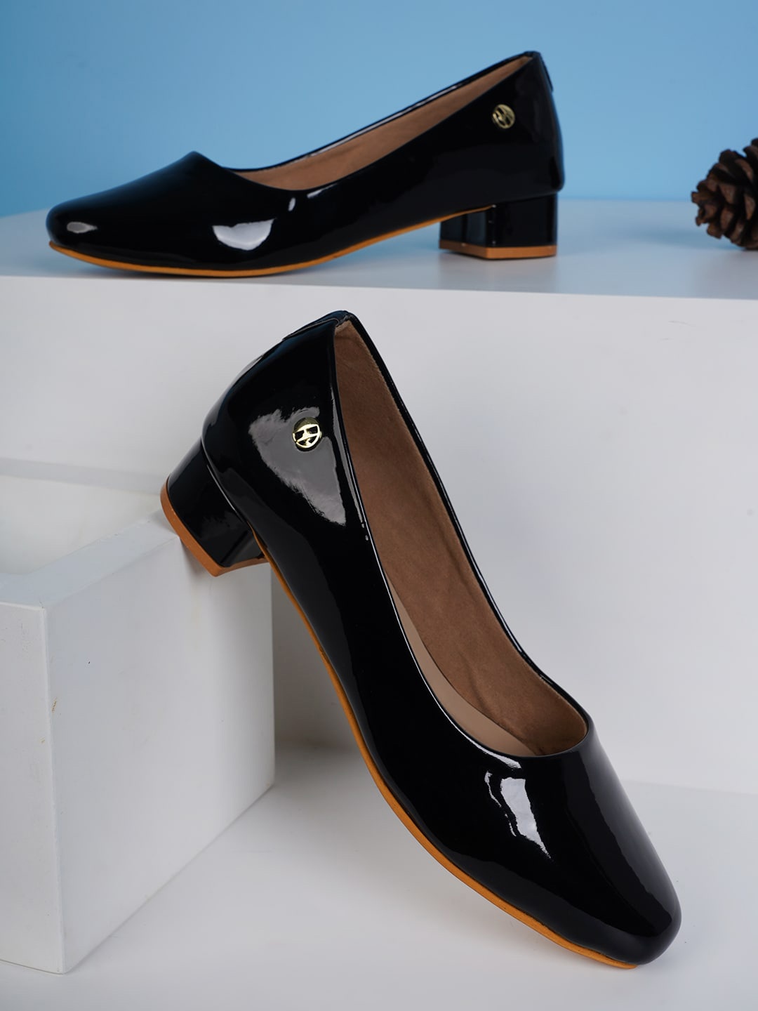 

ELLE Round Toe Block Pumps, Black