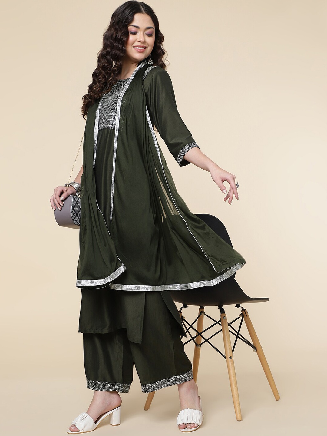 

J Turritopsis Embellished Sequined Kurta with Palazzos & Dupatta, Olive