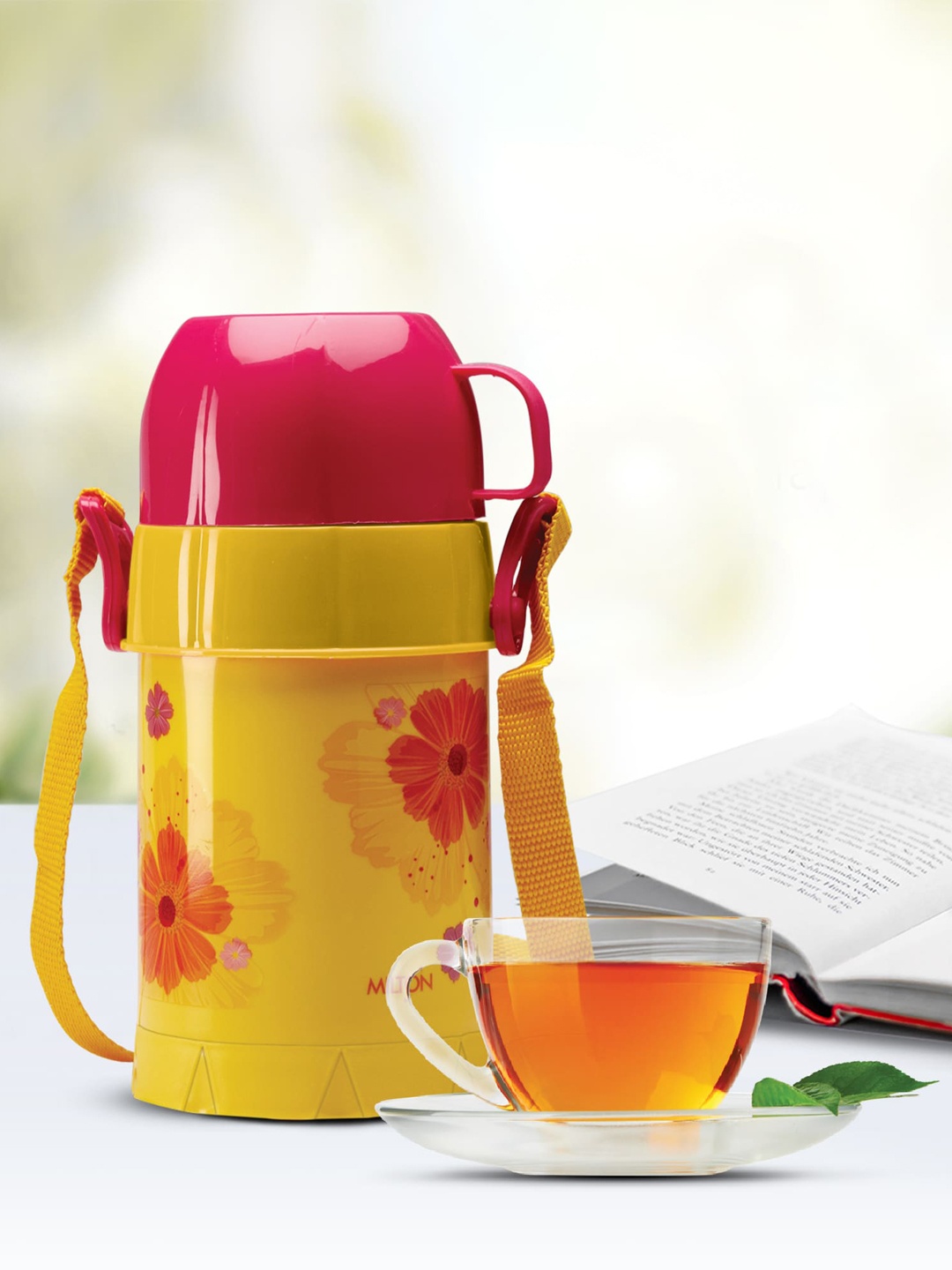 

Milton Eiffel 500 Red School Kids Plastic Insulated Flask 480 ml