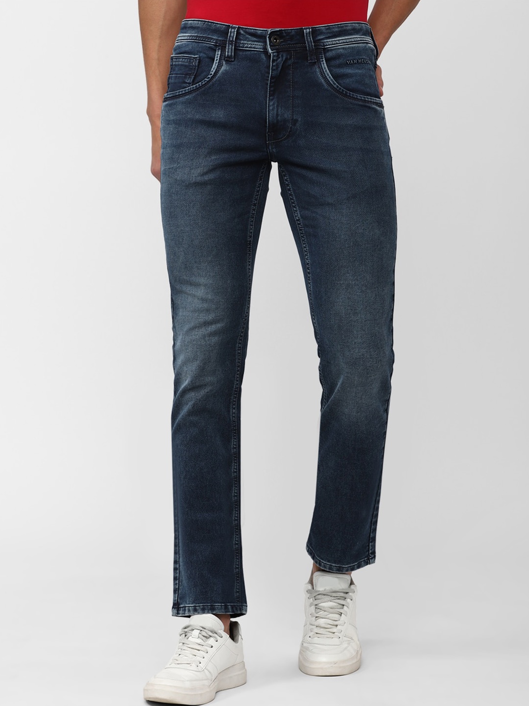

VAN HEUSEN DENIM LABS Men Slim Fit Heavy Fade Jeans, Navy blue