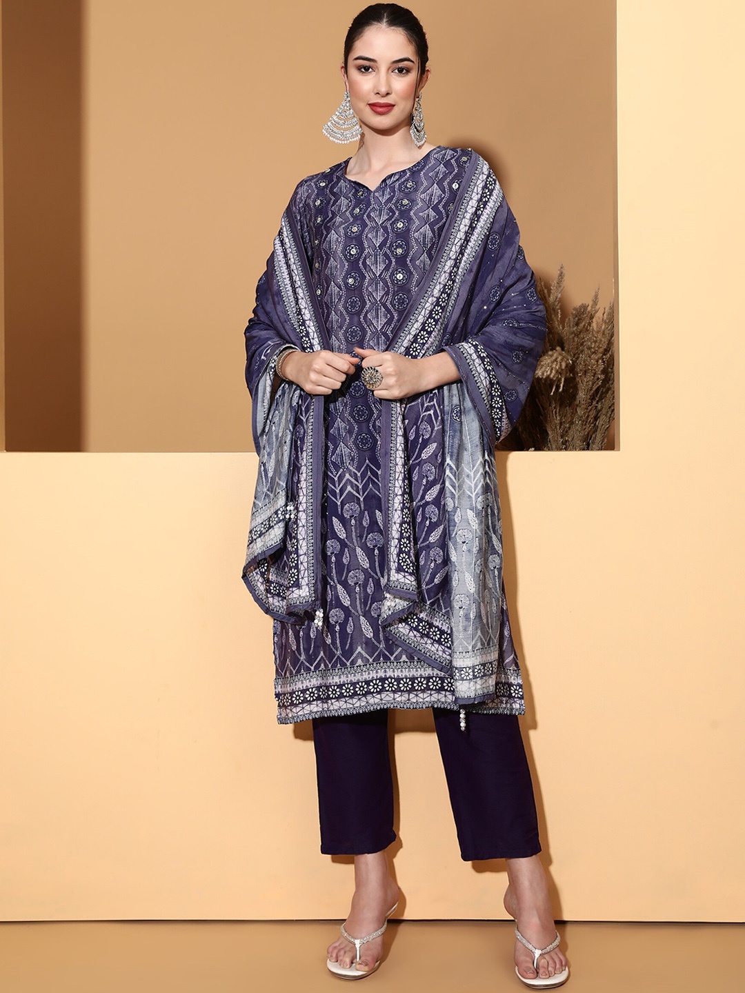 

Be Indi Women Ethnic Motifs Printed Kurta Set with Trouser & Dupatta, Navy blue