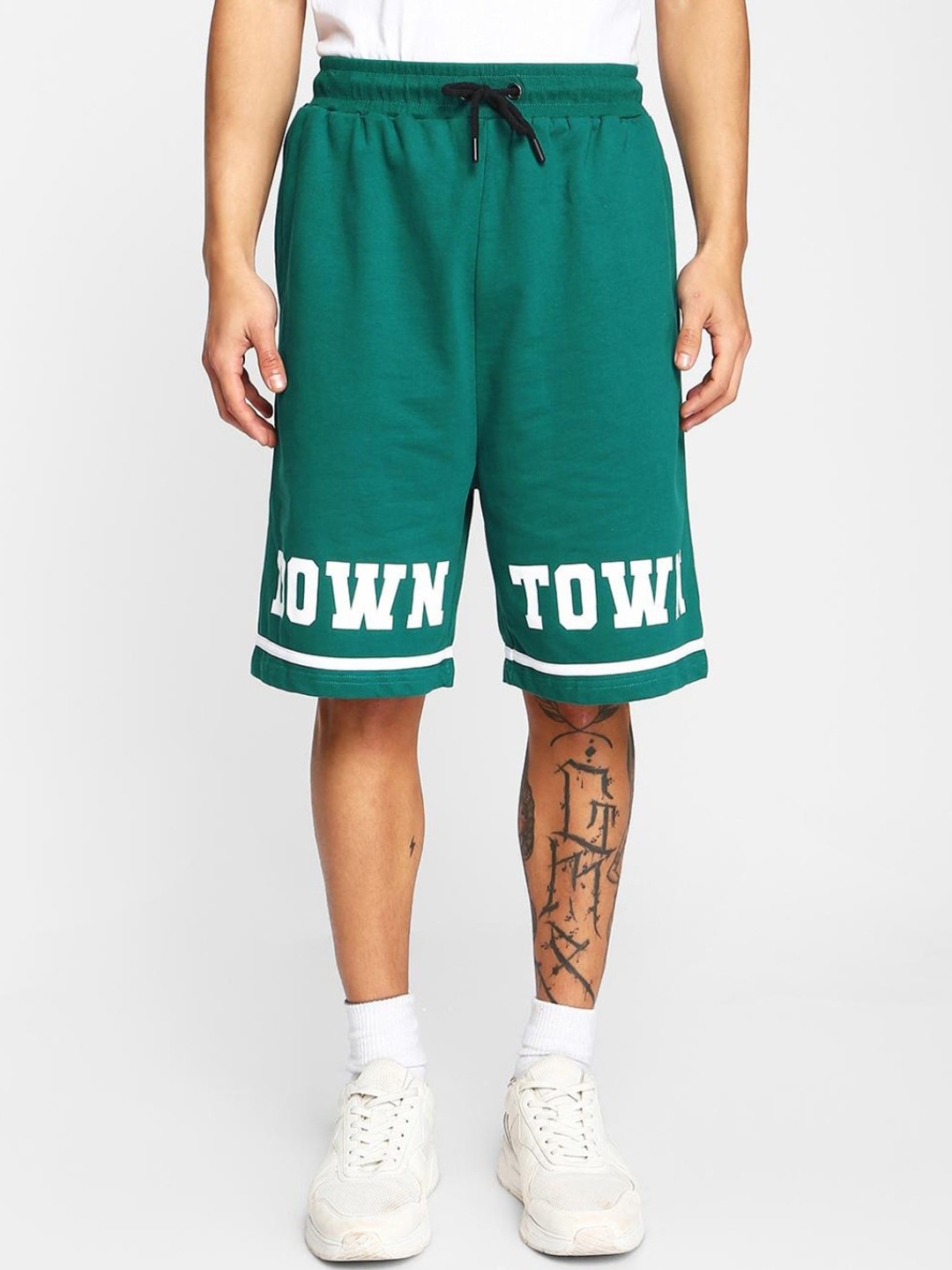 

Bewakoof Printed Loose Fit Shorts, Green