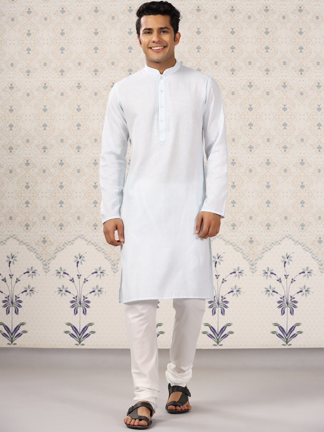 

Ode by House of Pataudi Mandarin Collar Straight Kurta with Churidar, Blue