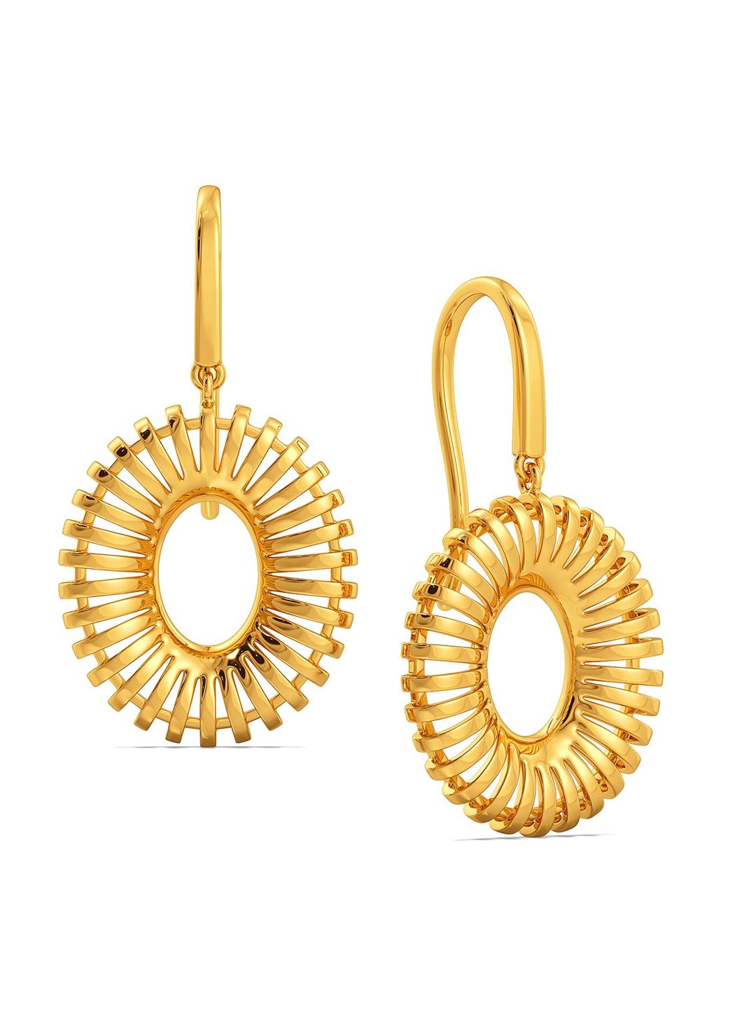 

MELORRA Cool Raffia 18KT Gold Dangle Earrings-4.31gm