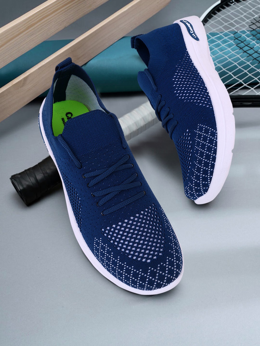 

Champs Women Woven Design Lightweight Mesh Contrast Sole Sneakers, Turquoise blue