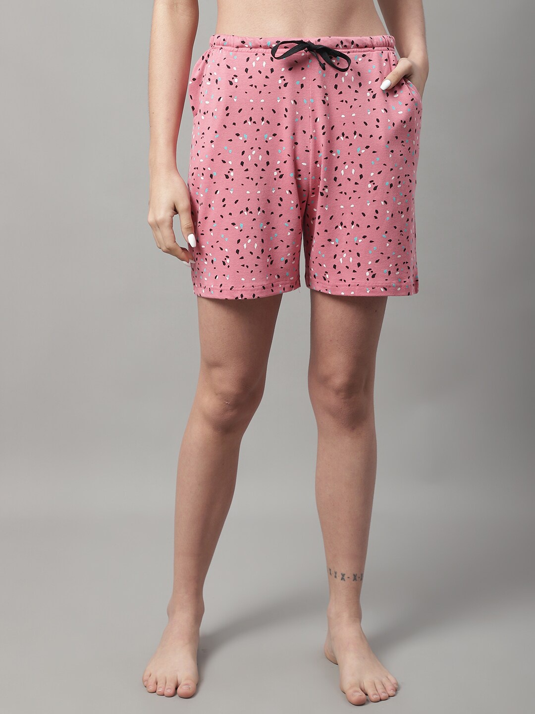

Kanvin Women High-Rise Printed Lounge Shorts, Peach