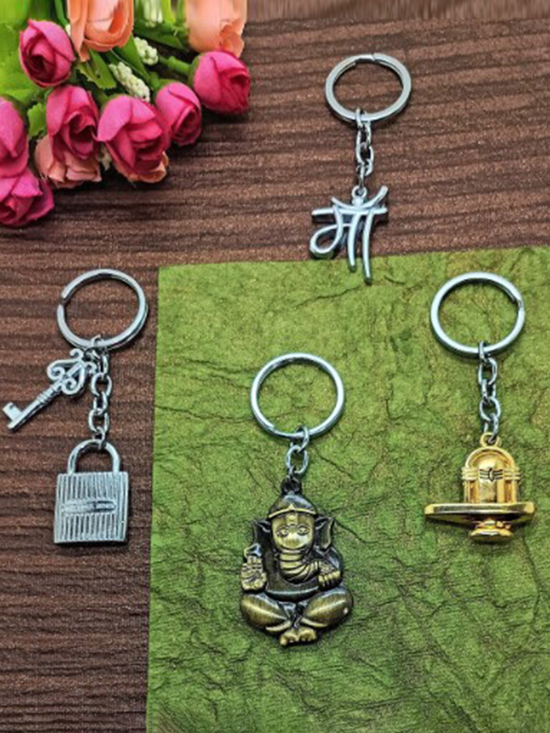 

FEMMIBELLA Set Of 4 Textured Ganpati-Lock-Key Shivlinga-Maa Metal Anti Scratch Key Chain, Silver