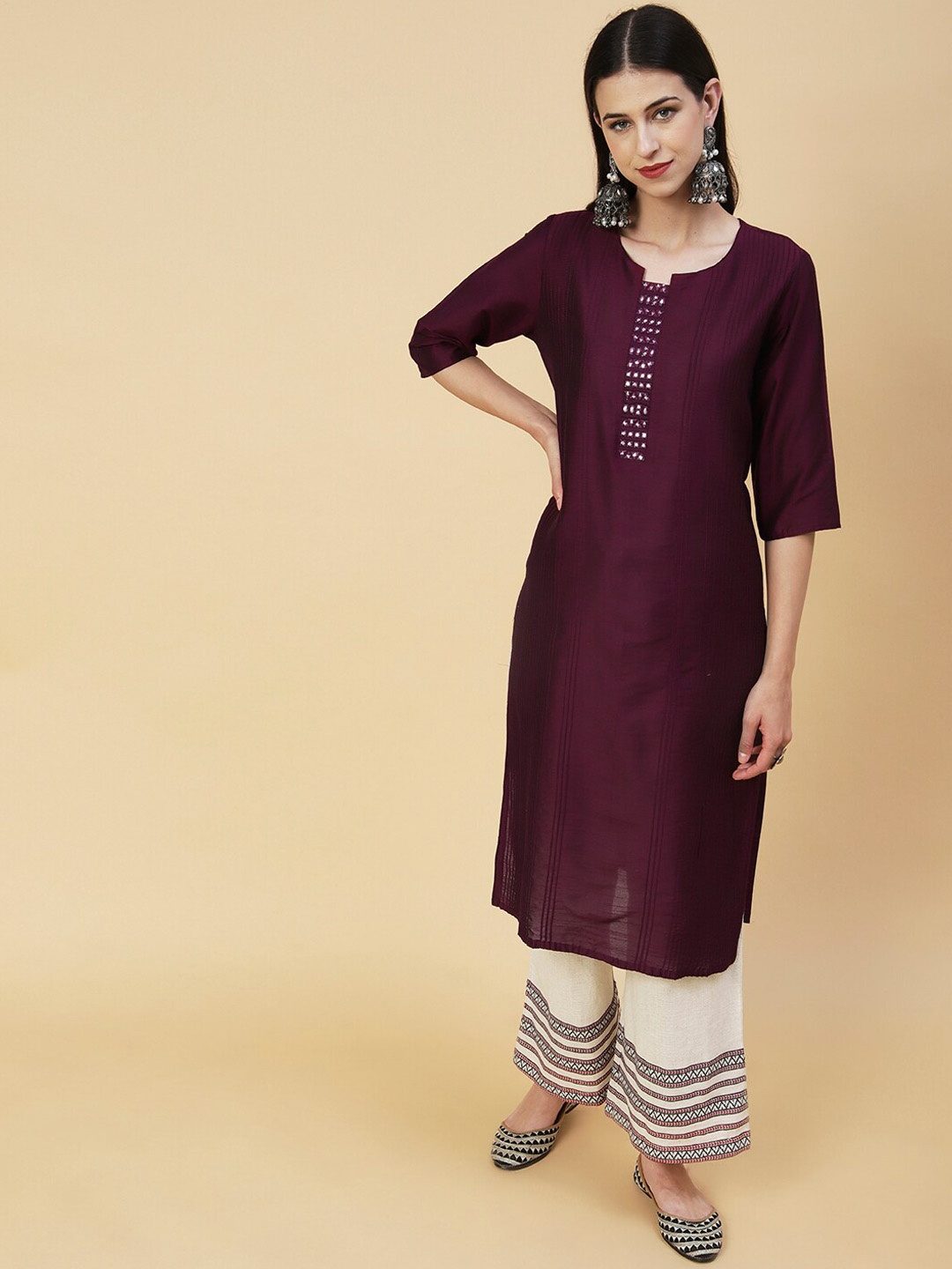 

FASHOR Mirror Work Embellished Straight Kurta, Burgundy