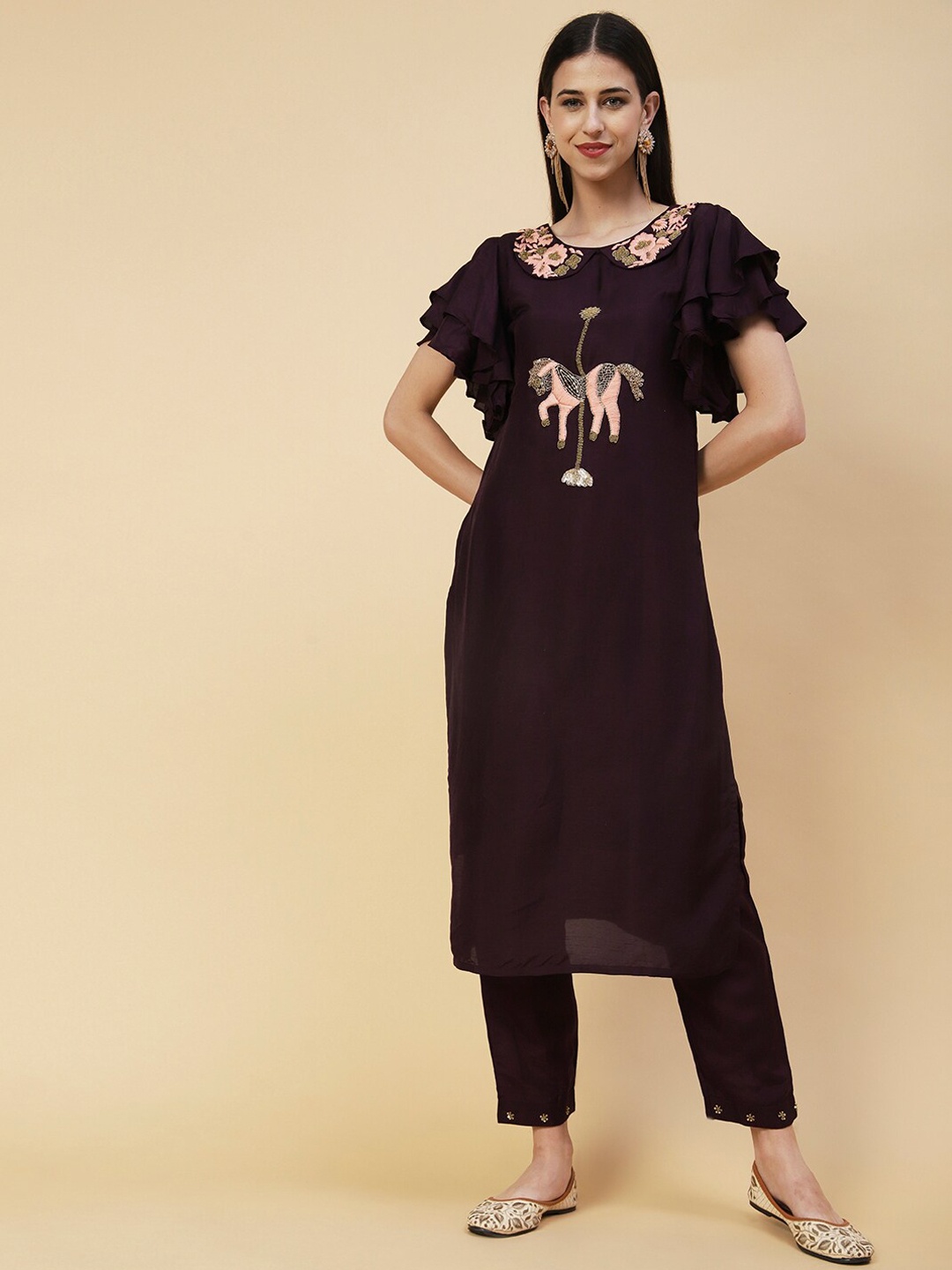 

FASHOR Ethnic Motifs Embroidered Flared Sleeves Peter Pan Collar Kurta with Trousers, Purple