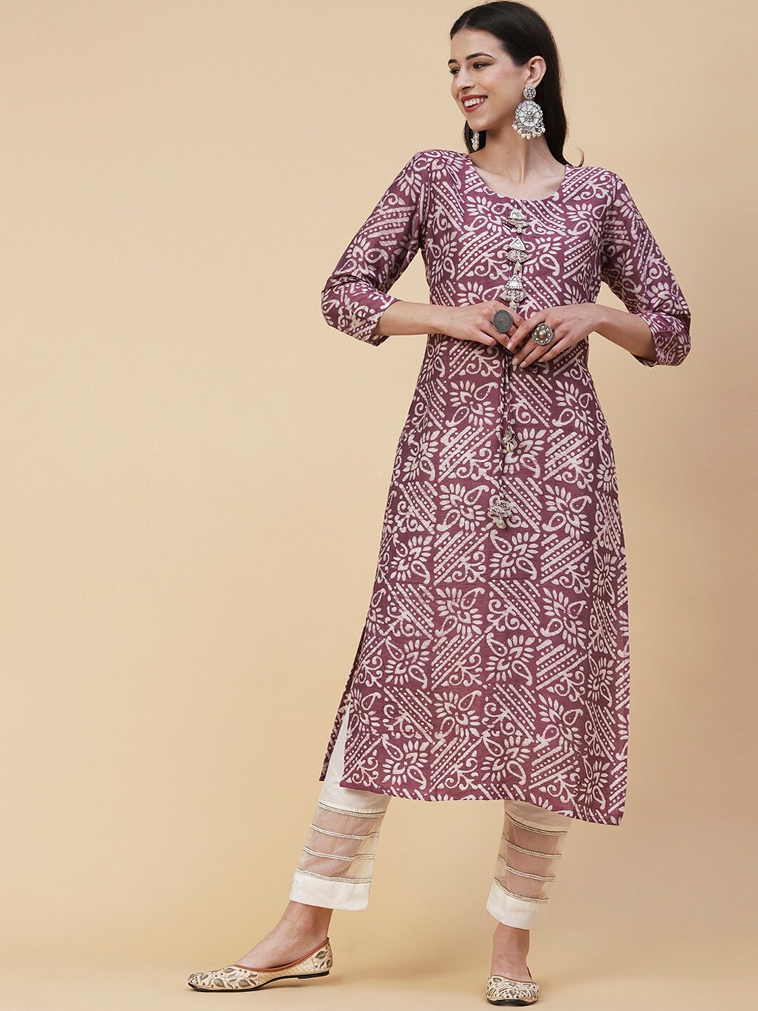 

FASHOR Ethnic Motif Printed Batik Mirror Work Straight Kurta, Mauve