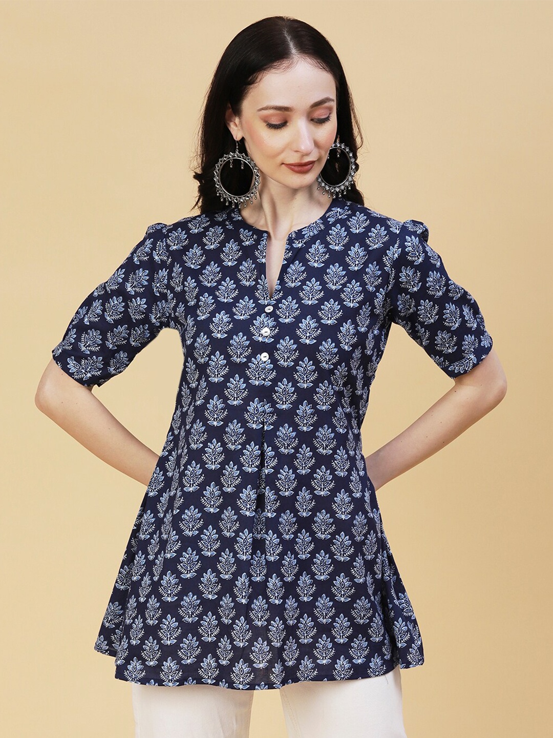 

FASHOR Ethnic Motifs Printed Pure Cotton Kurti, Navy blue