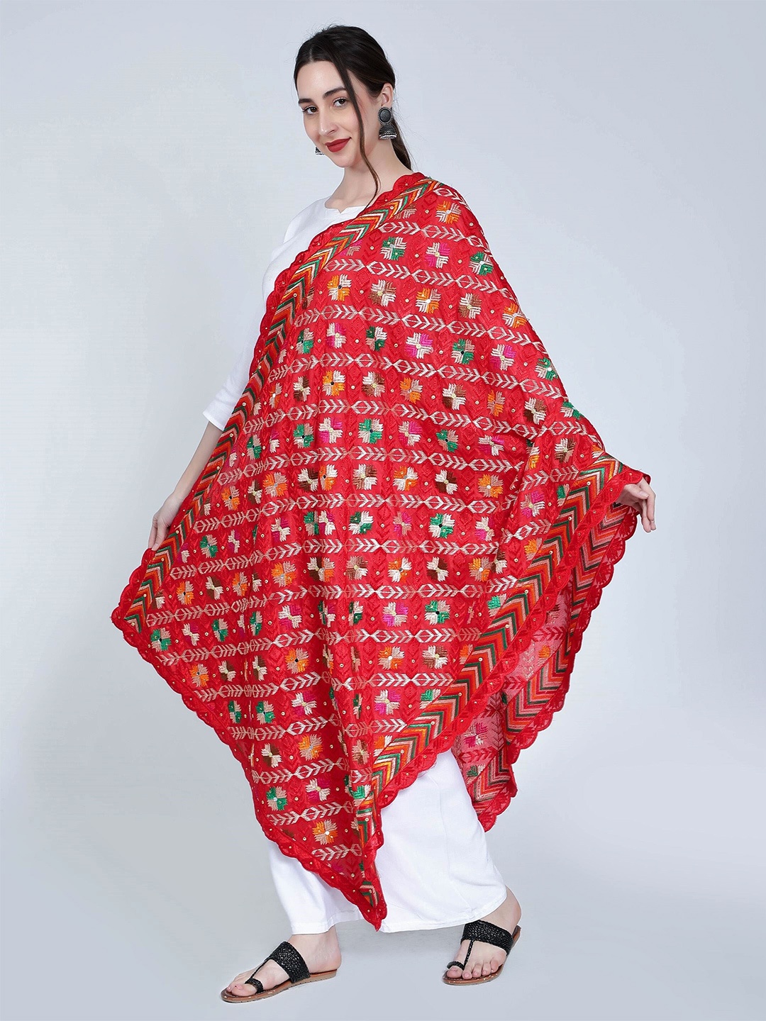 

Moda Chales Embroidered Dupatta with Phulkari, Red