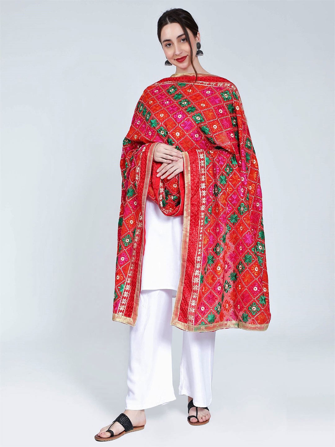 

Moda Chales Ethnic Motifs Embroidered Dupatta with Phulkari, Red