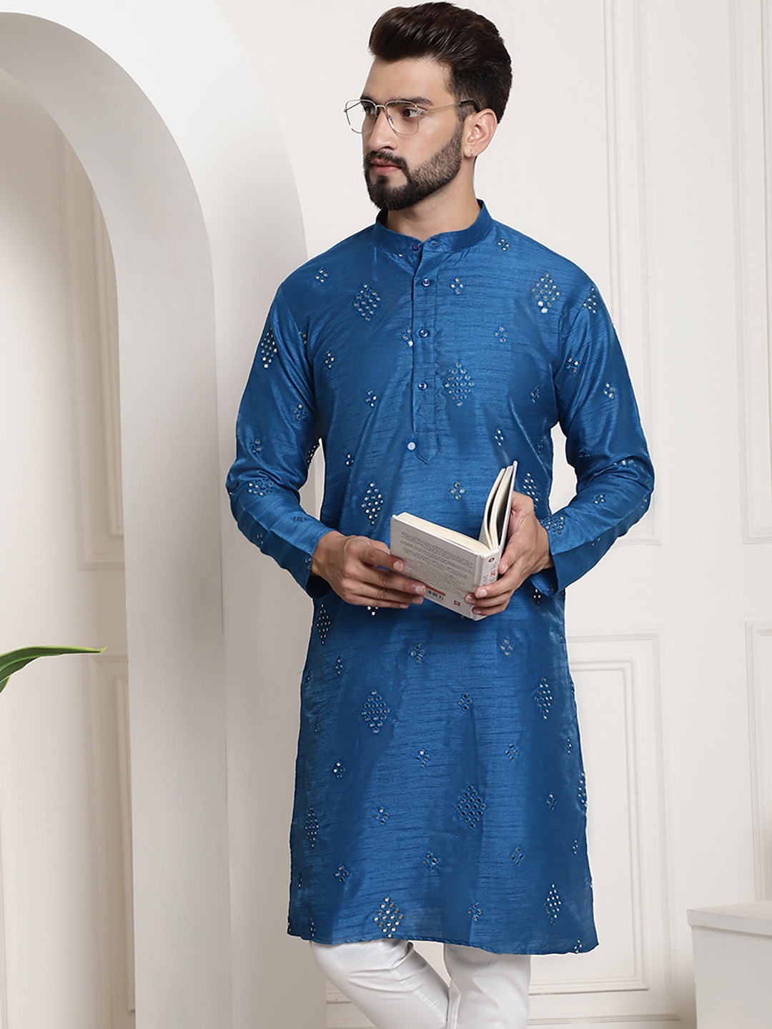 

SOJANYA Embellished Mirror Work Silk Cotton Kurta, Blue
