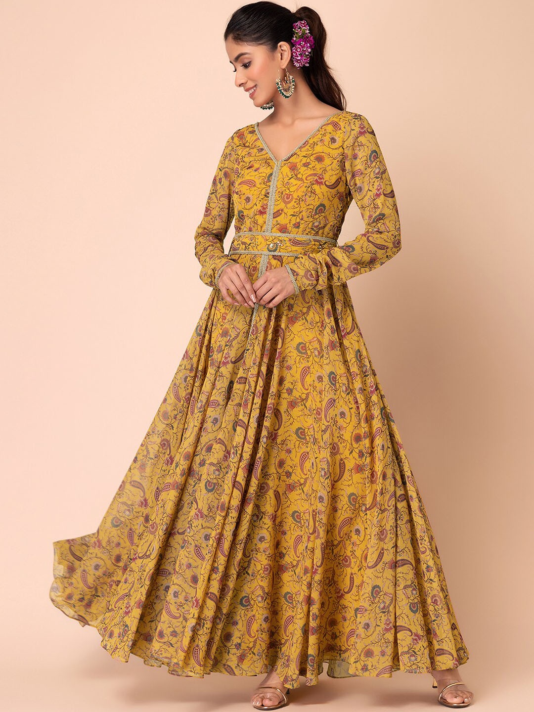 

INDYA Varun Bahl X Floral Printed Gotta Patti Anarkali Kurta With Belt, Mustard