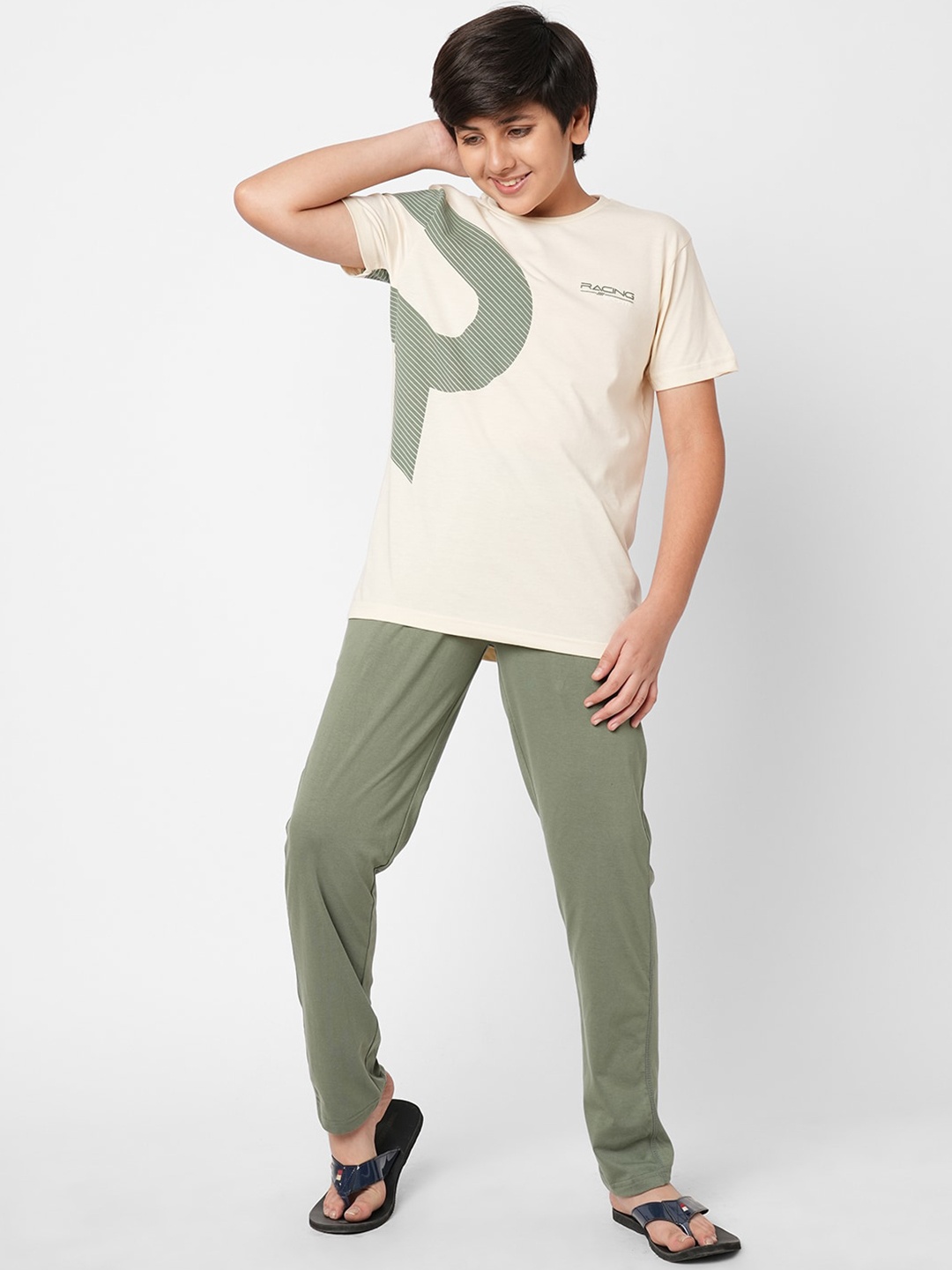 

Sweet Dreams Boys Typography Printed Night Suit, Beige