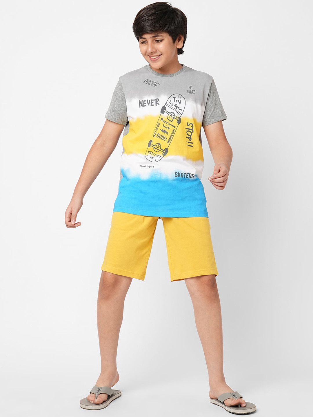 

Sweet Dreams Boys Graphic Printed Night Suit, Grey